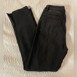 Good American “Good Boy” Jeans (Black) Size 10/Size 30